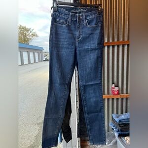 Universal Thread Indigo Skinny Jeans with Subtle Fading